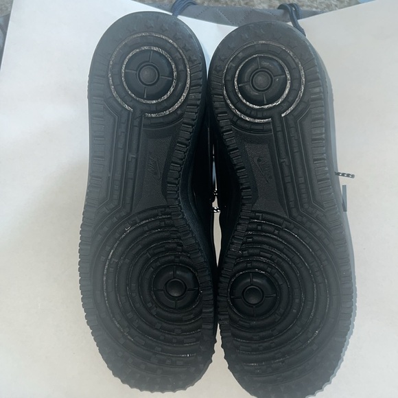 Nike boots - Picture 6 of 7